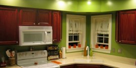Идеи дизайна потолка на кухне