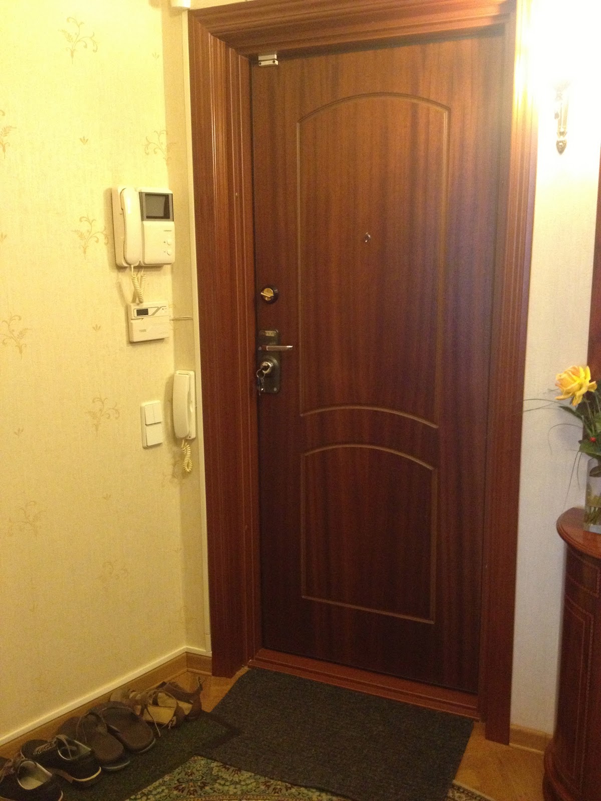 Двери в квартиру в подольске